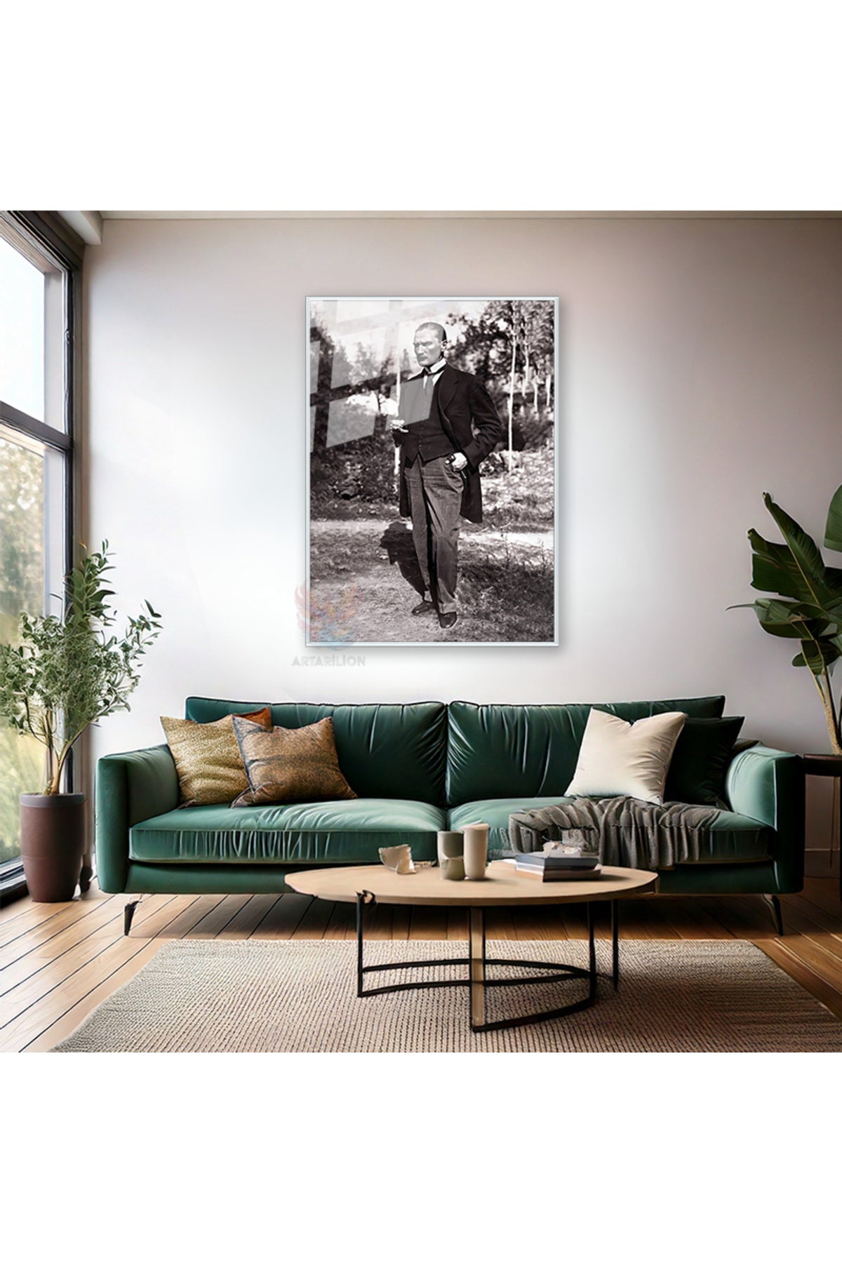 Metal Çerçeveli Cam Atatürk Tablosu Kahve İçen Karizmatik Atatürk Görseli Duvar Tablosu