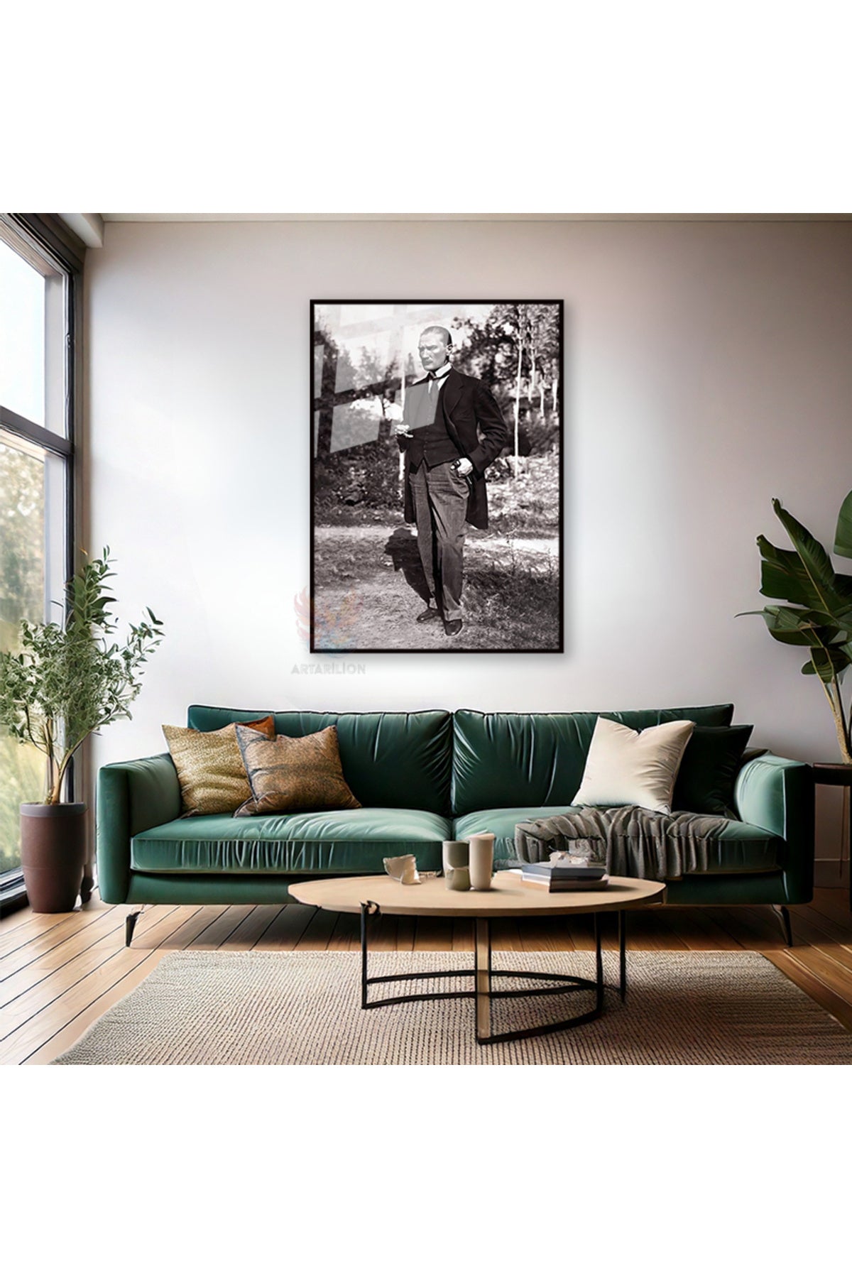 Metal Çerçeveli Cam Atatürk Tablosu Kahve İçen Karizmatik Atatürk Görseli Duvar Tablosu