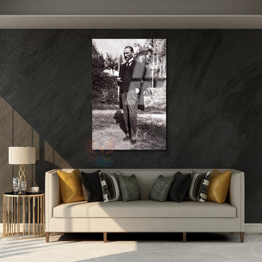 Cam Atatürk Tablosu Kahve İçen Karizmatik Atatürk Görseli Duvar Tablosu