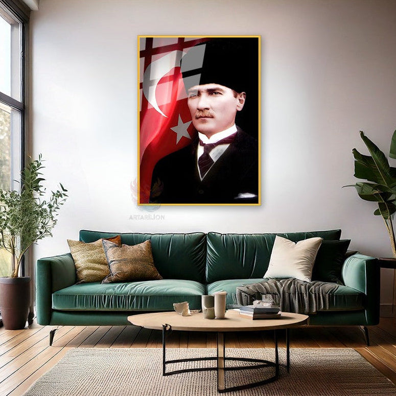 Atatürk ve Bayrak Metal Portresi Dikey Çerçeveli Cam Tablo