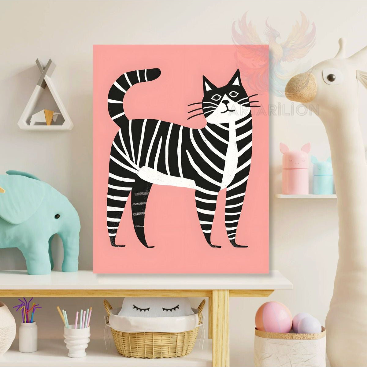 Siyah Beyaz Çizgili Kedi Çocuk Odası Kanvas Tablo