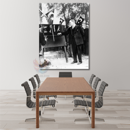 Atatürk Baş Öğretmen Kanvas Tablo Dikey Duvar Tablosu Okul Ofis Tablosu