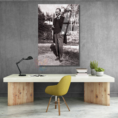 Cam Atatürk Tablosu Kahve İçen Karizmatik Atatürk Görseli Duvar Tablosu