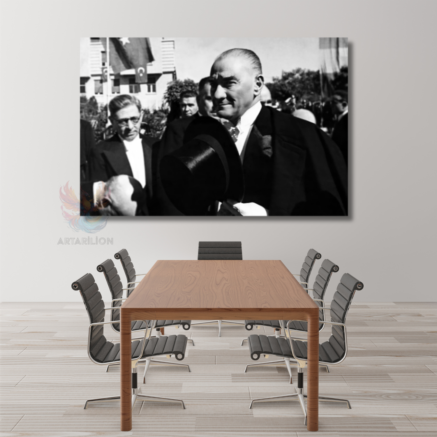 Siyah Beyaz Atatürk Şapka Tutan Kanvas Tablo